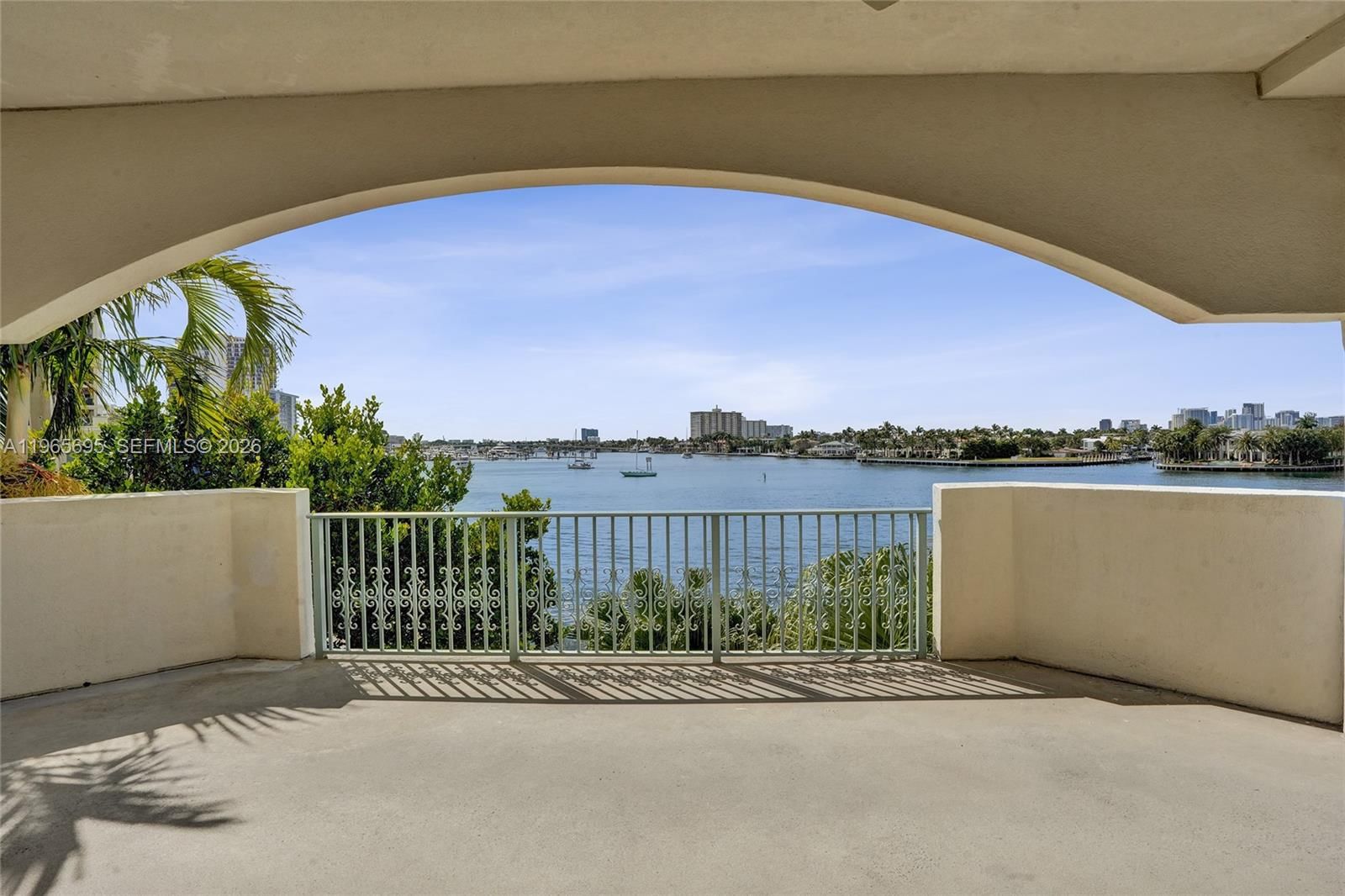 Real estate property located at 301 Birch Rd #8N, Broward, Birch Pointe Condo, Fort Lauderdale, FL