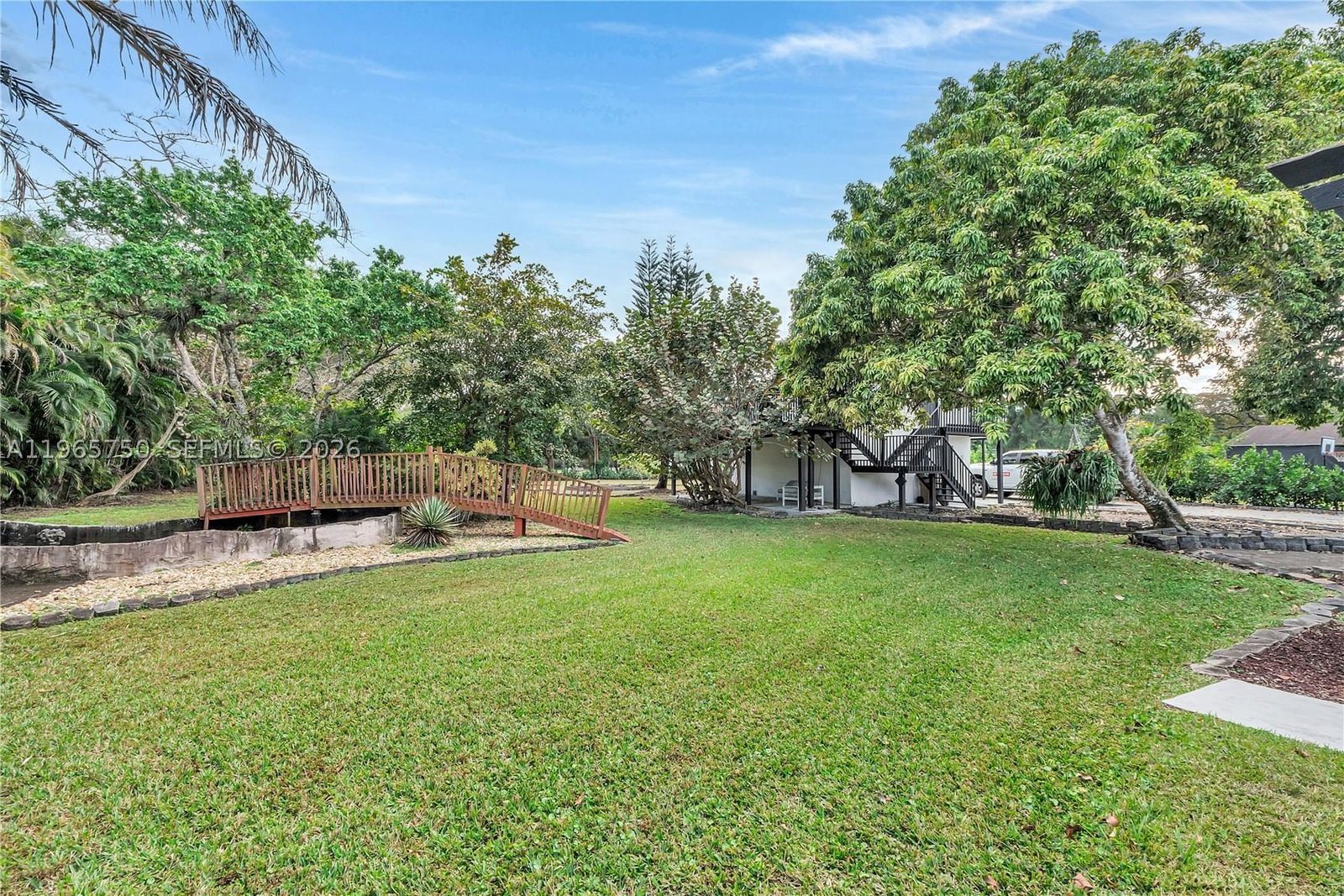 Real estate property located at 14840 21st St, Broward, Horse Acres, Davie, FL