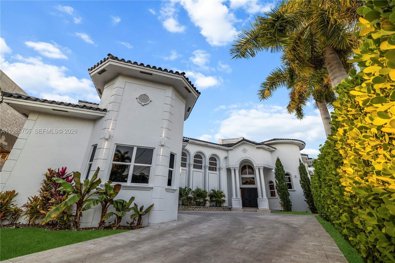 Real estate property located at 16479 30th Ave, Miami-dade, Eastern Shores, North Miami Beach, FL