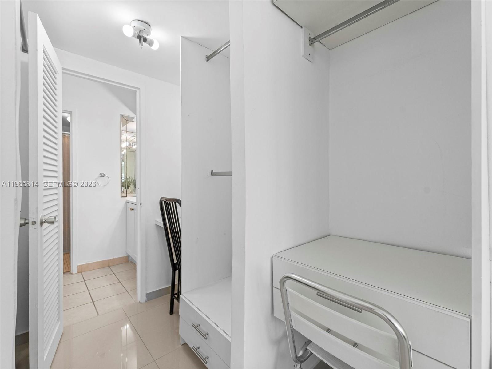 Real estate property located at 100 Lincoln Rd #417, Miami-dade, The Decoplage Condo, Miami Beach, FL