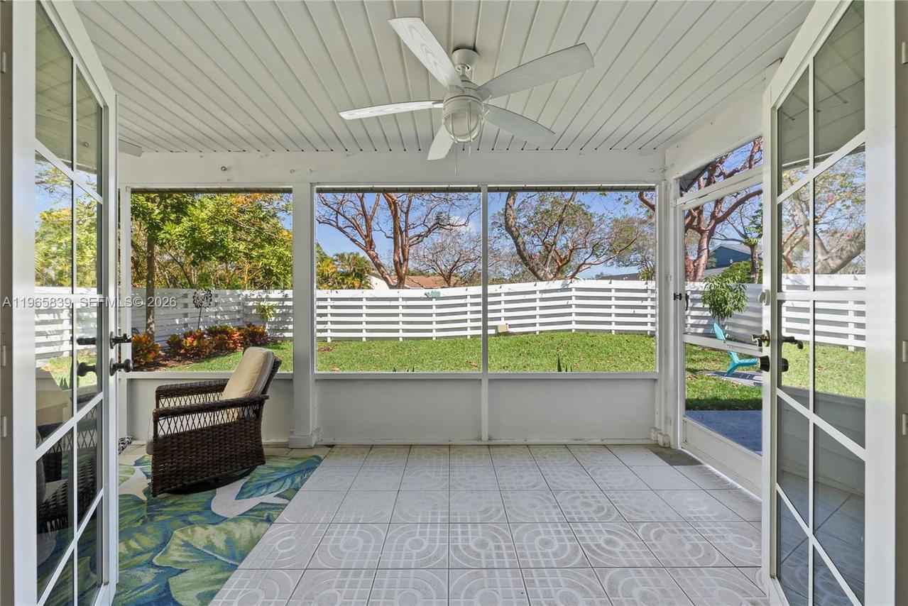 Real estate property located at 14911 139th Pl, Miami-dade, Country Walk Sec 2, Miami, FL