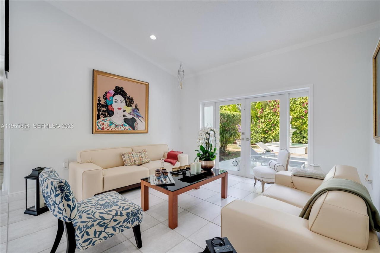 Real estate property located at 11465 60th St, Miami-dade, Coral Creek, Miami, FL