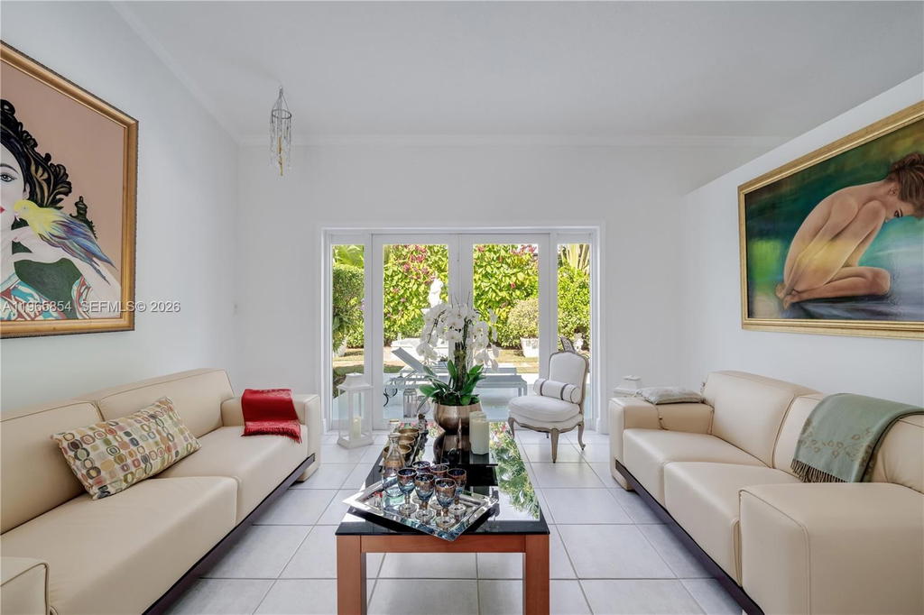 Real estate property located at 11465 60th St, Miami-dade, Coral Creek, Miami, FL
