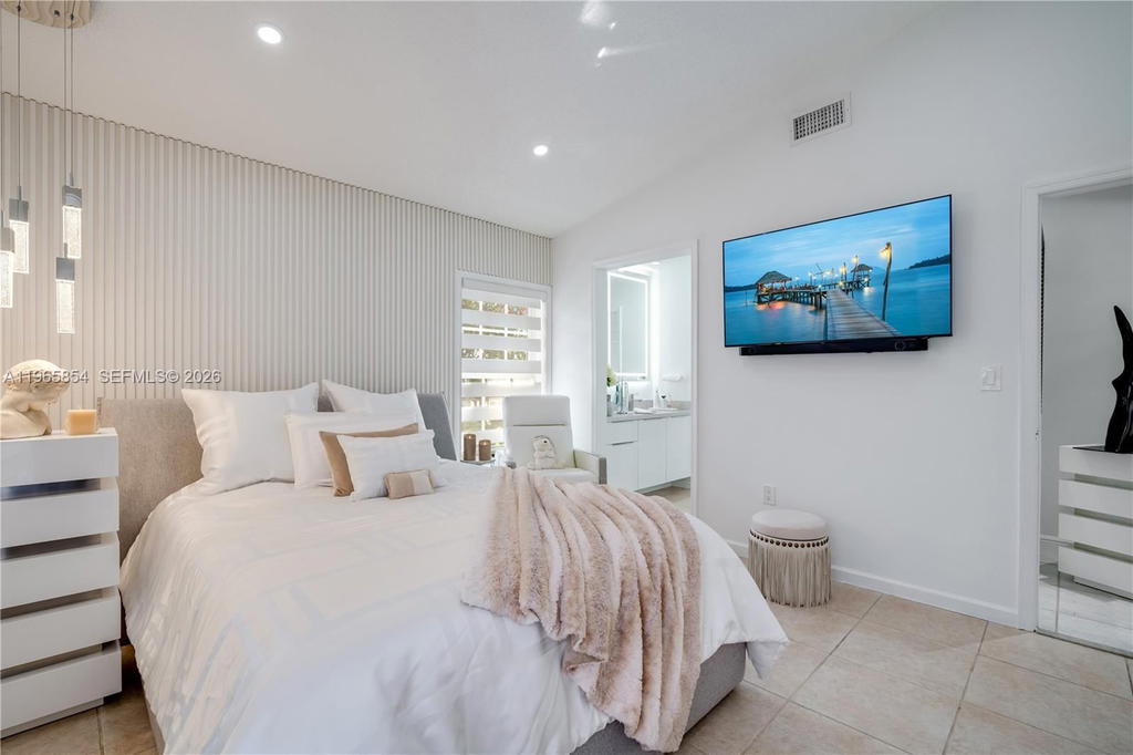 Real estate property located at 11465 60th St, Miami-dade, Coral Creek, Miami, FL