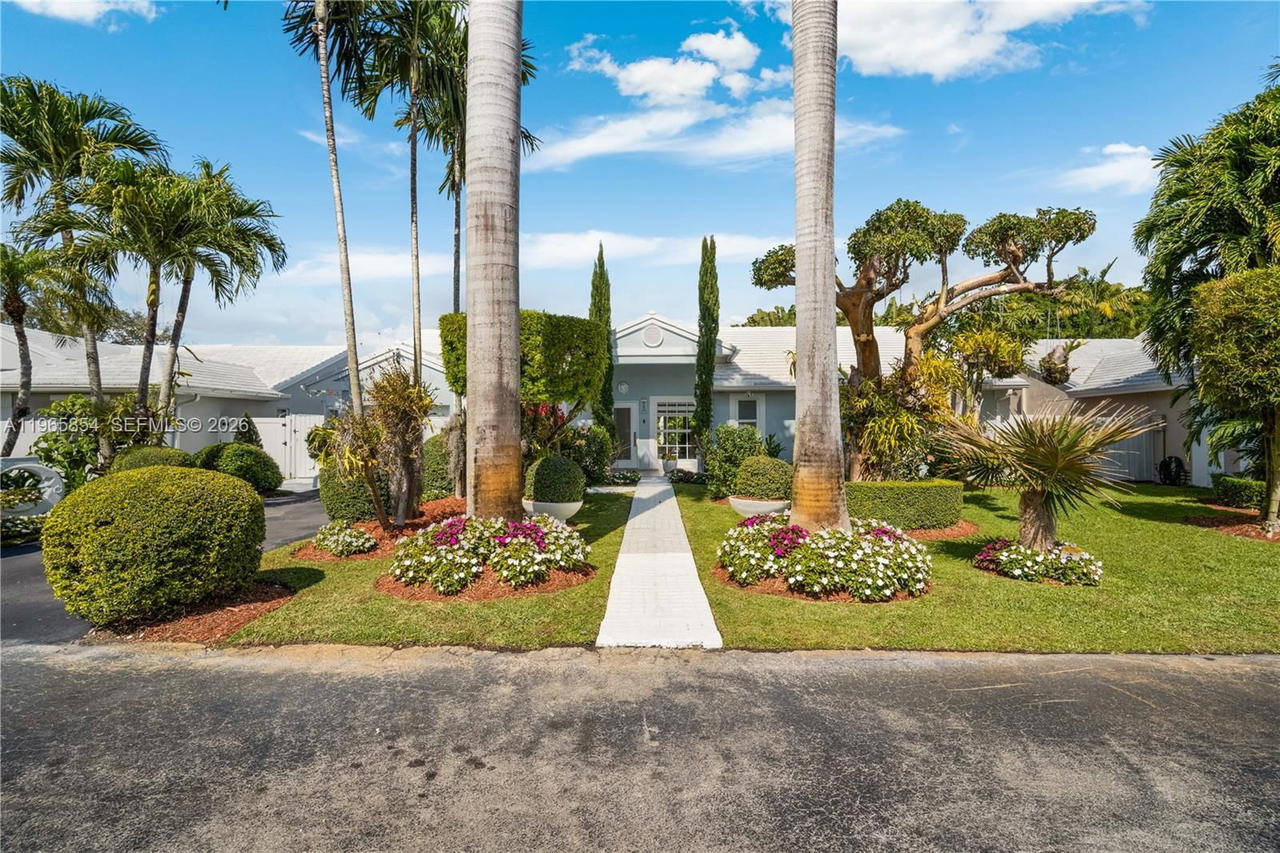 Real estate property located at 11465 60th St, Miami-dade, Coral Creek, Miami, FL