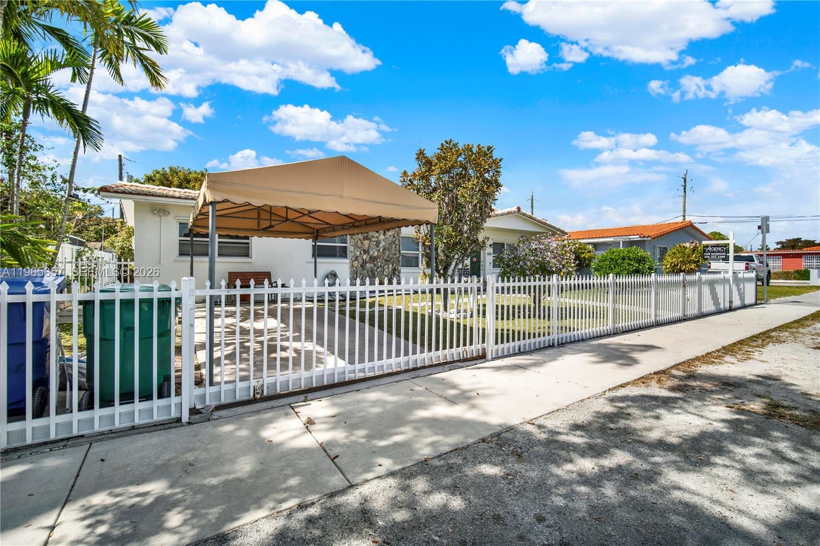 Real estate property located at 606 58th Ct, Miami-dade, Perry Vista, Miami, FL