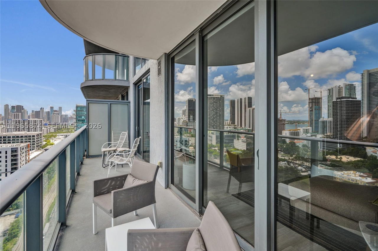 Real estate property located at 121 34th St #2205, Miami-dade, 3401 Midtown Condo, Miami, FL