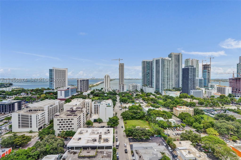 Real estate property located at 121 34th St #2205, Miami-dade, 3401 Midtown Condo, Miami, FL