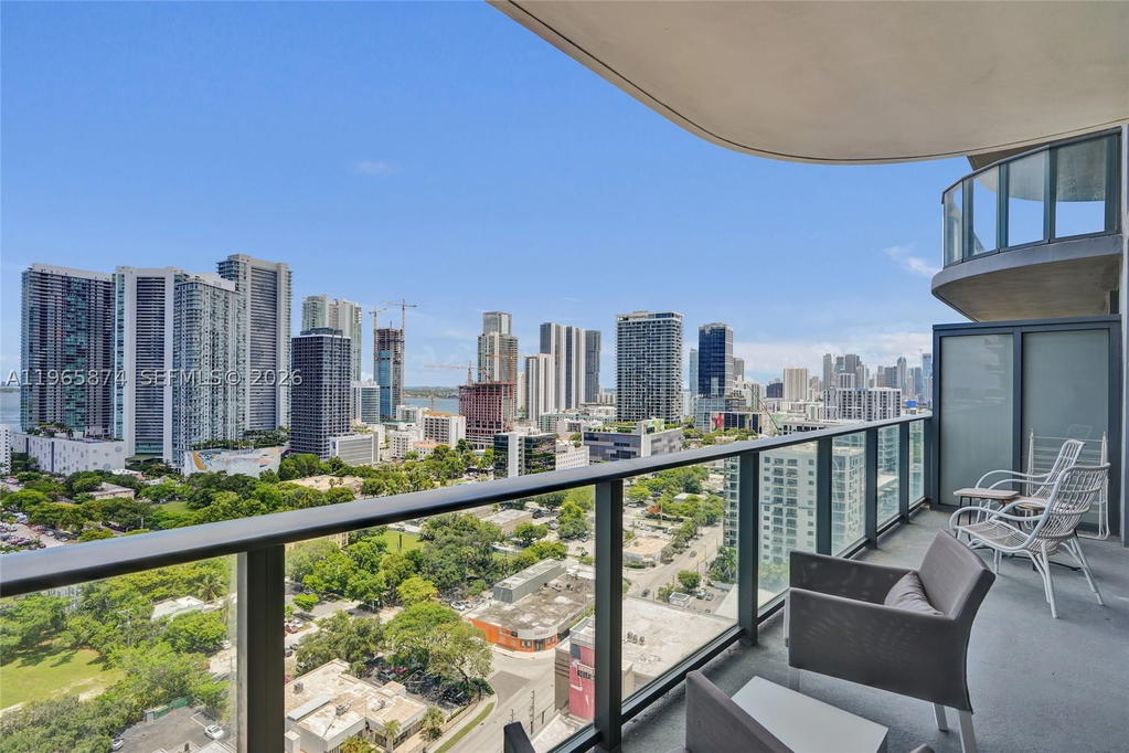 Real estate property located at 121 34th St #2205, Miami-dade, 3401 Midtown Condo, Miami, FL