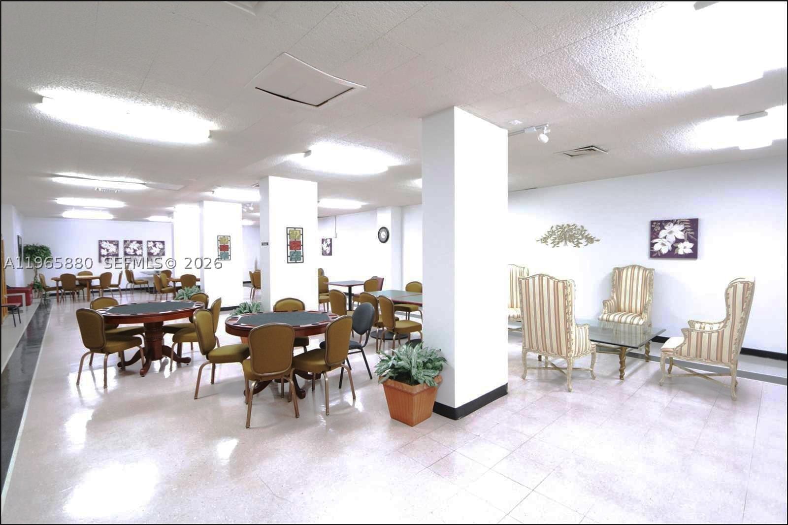 Real estate property located at 1985 Ocean Dr #10J, Broward, Hemispheres Condo, Hallandale Beach, FL