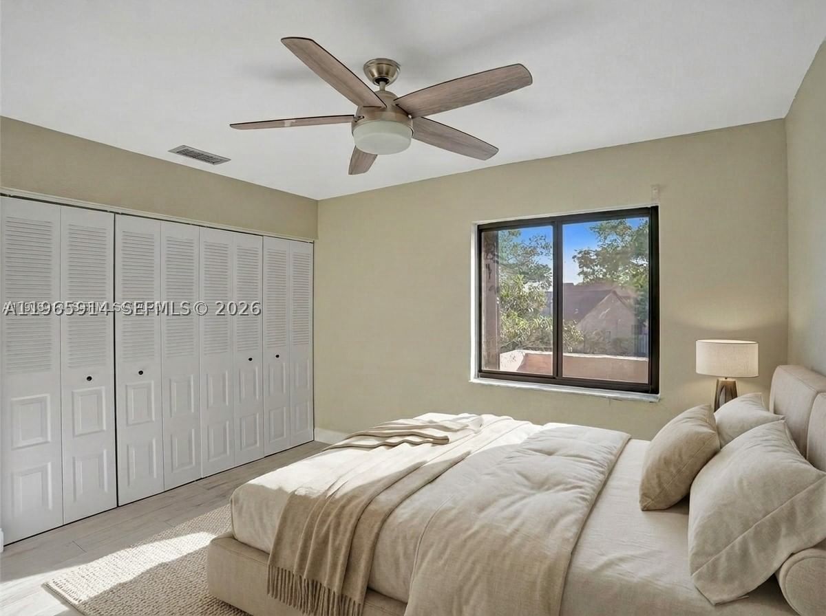Real estate property located at 6 Chestnut Cir, Broward, Stonebridge Phase 1, Cooper City, FL