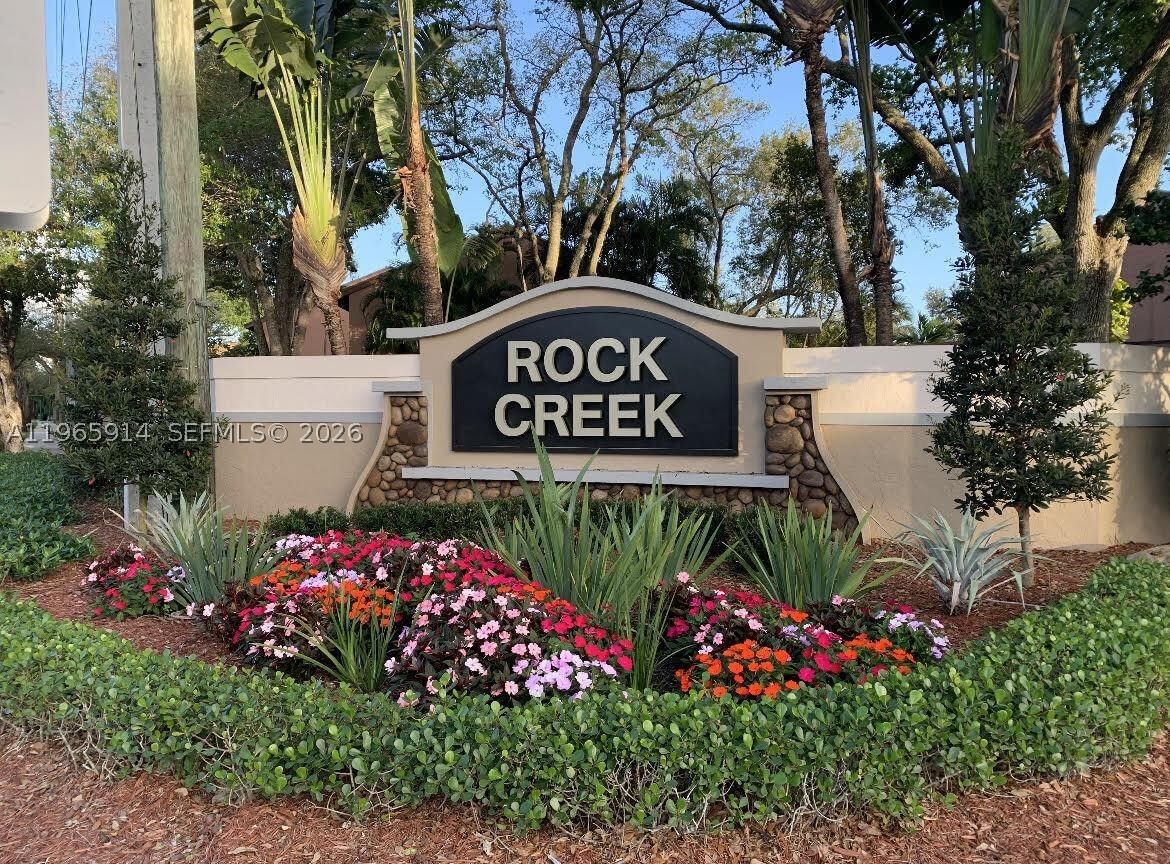 Real estate property located at 6 Chestnut Cir, Broward, Stonebridge Phase 1, Cooper City, FL