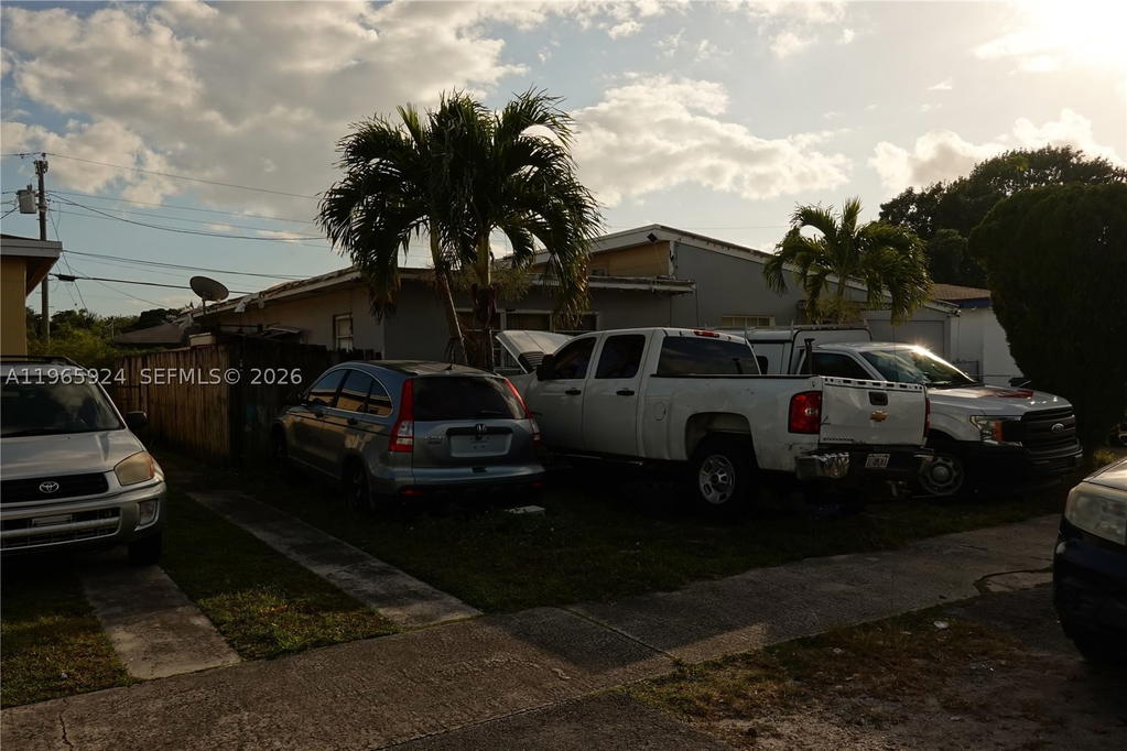 Real estate property located at 810 84th Ter, Miami-dade, Arcola Gardens, Miami, FL