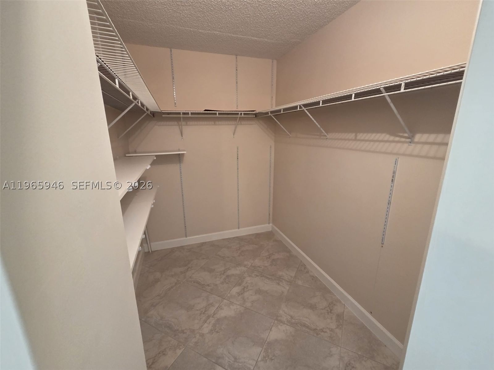 Real estate property located at 6675 Oriole Blvd #1040, Palm Beach, Villages Of Oriole, Delray Beach, FL