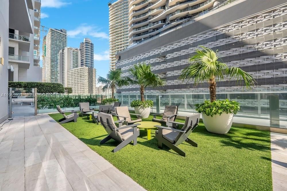Real estate property located at 1010 Brickell Ave #4011, Miami-dade, 1010 Brickell Condo, Miami, FL