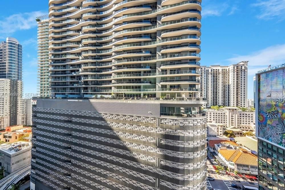 Real estate property located at 1010 Brickell Ave #4011, Miami-dade, 1010 Brickell Condo, Miami, FL