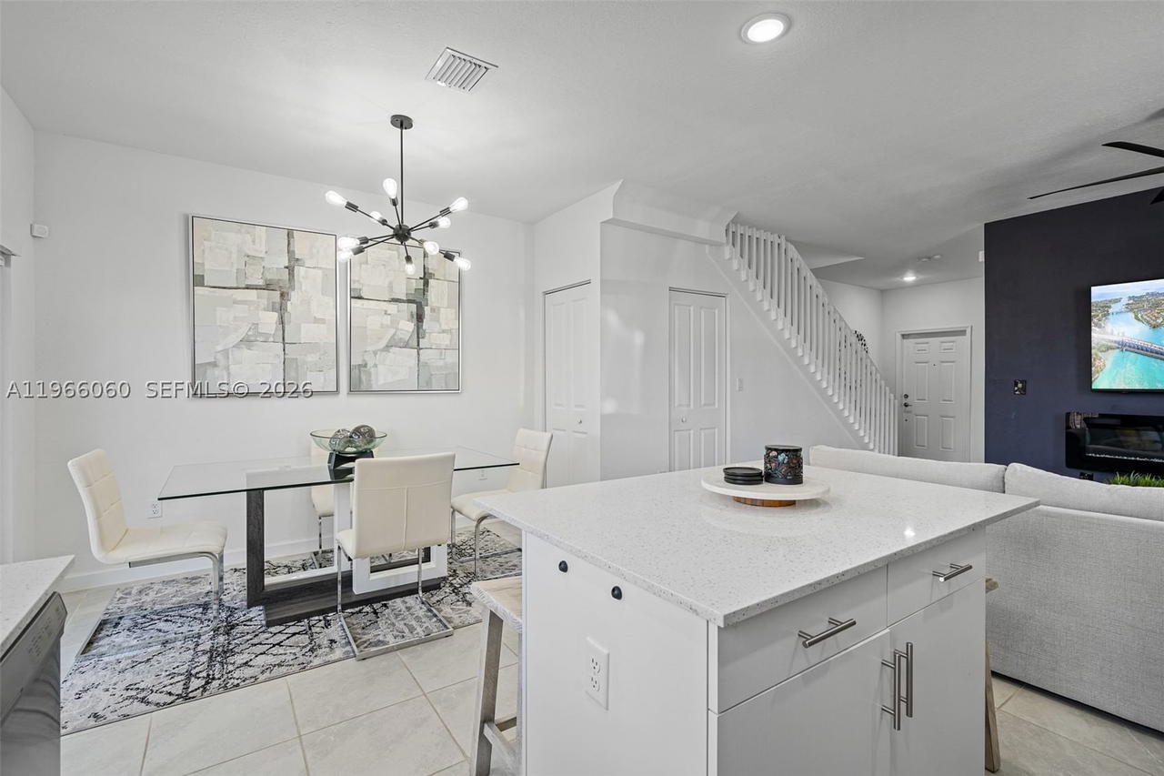 Real estate property located at 9941 231st Ln #9941, Miami-dade, Enclave South Phase 2, Miami, FL
