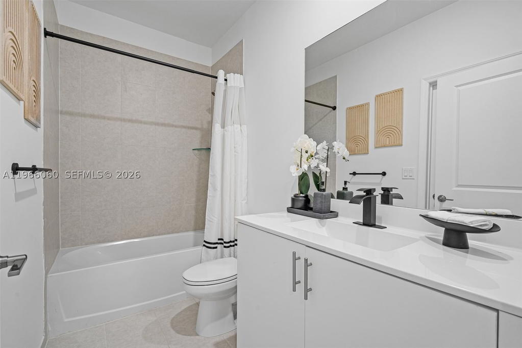 Real estate property located at 9941 231st Ln #9941, Miami-dade, Enclave South Phase 2, Miami, FL