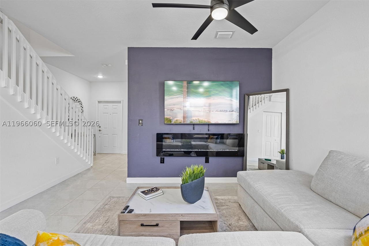 Real estate property located at 9941 231st Ln #9941, Miami-dade, Enclave South Phase 2, Miami, FL