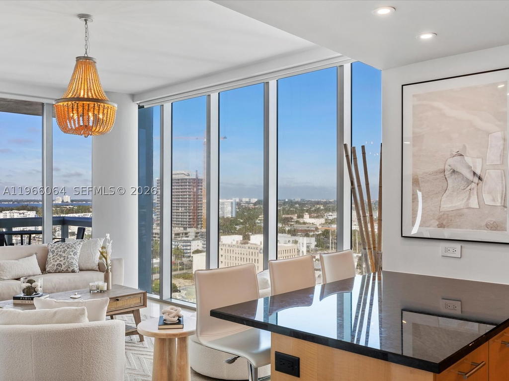 Real estate property located at 6899 Collins Ave #1704, Miami-dade, North Carillon Beach Cond, Miami Beach, FL