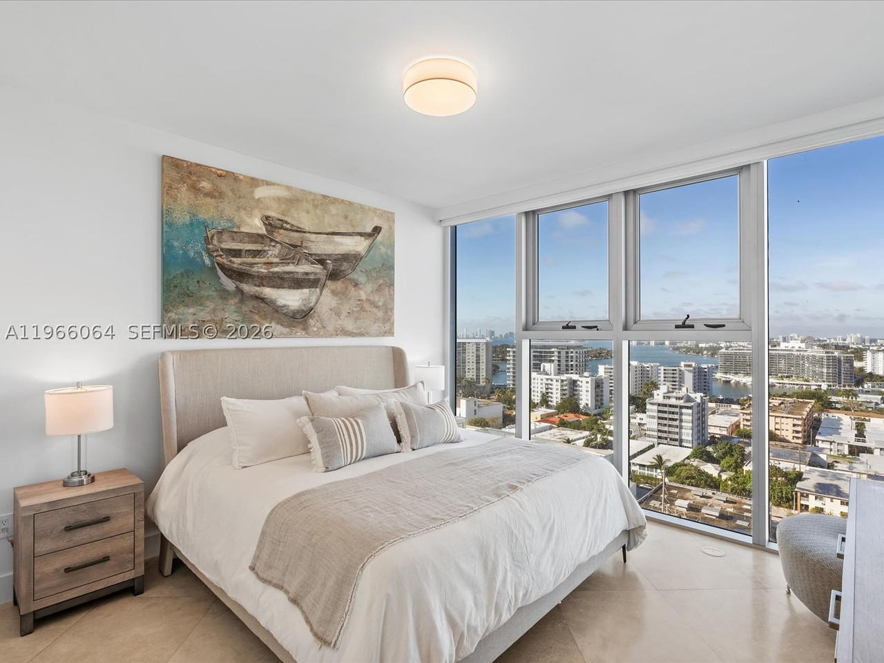 Real estate property located at 6899 Collins Ave #1704, Miami-dade, North Carillon Beach Cond, Miami Beach, FL