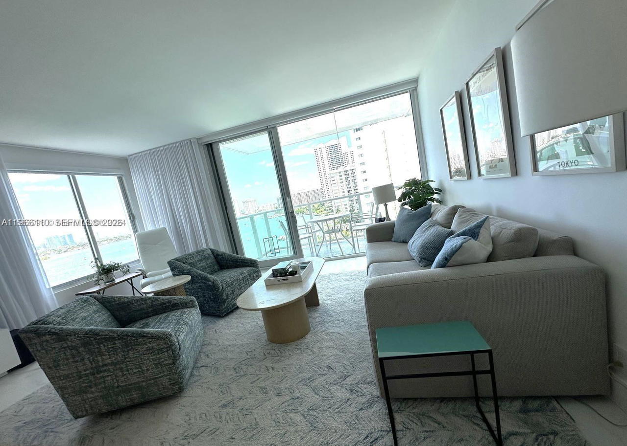 Real estate property located at 1000 West Ave #1024, Miami-dade, Mirador 1000 Condo, Miami Beach, FL