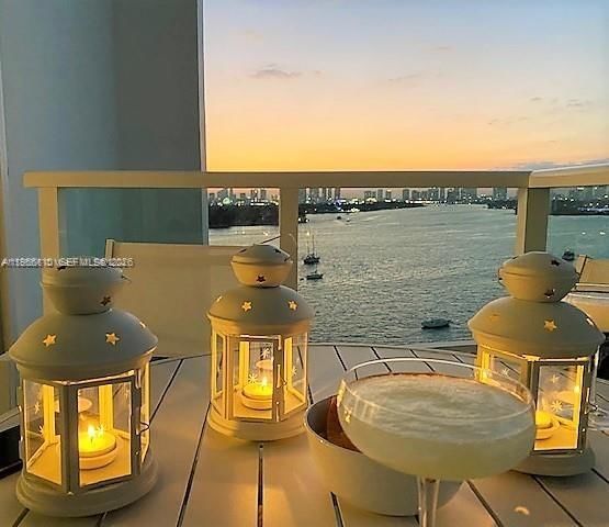 Real estate property located at 1000 West Ave #1024, Miami-dade, Mirador 1000 Condo, Miami Beach, FL