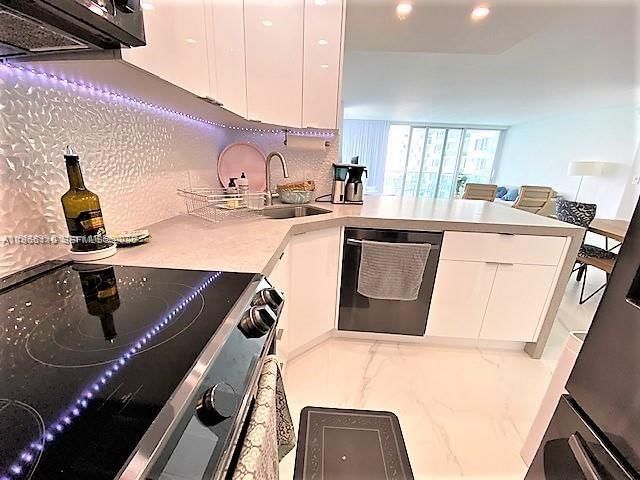 Real estate property located at 1000 West Ave #1024, Miami-dade, Mirador 1000 Condo, Miami Beach, FL