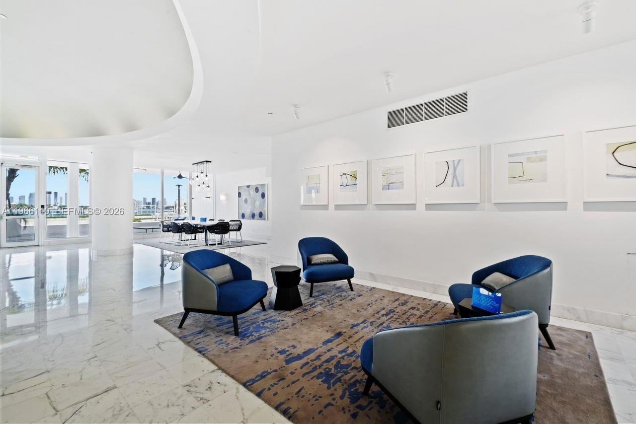 Real estate property located at 1000 West Ave #1024, Miami-dade, Mirador 1000 Condo, Miami Beach, FL