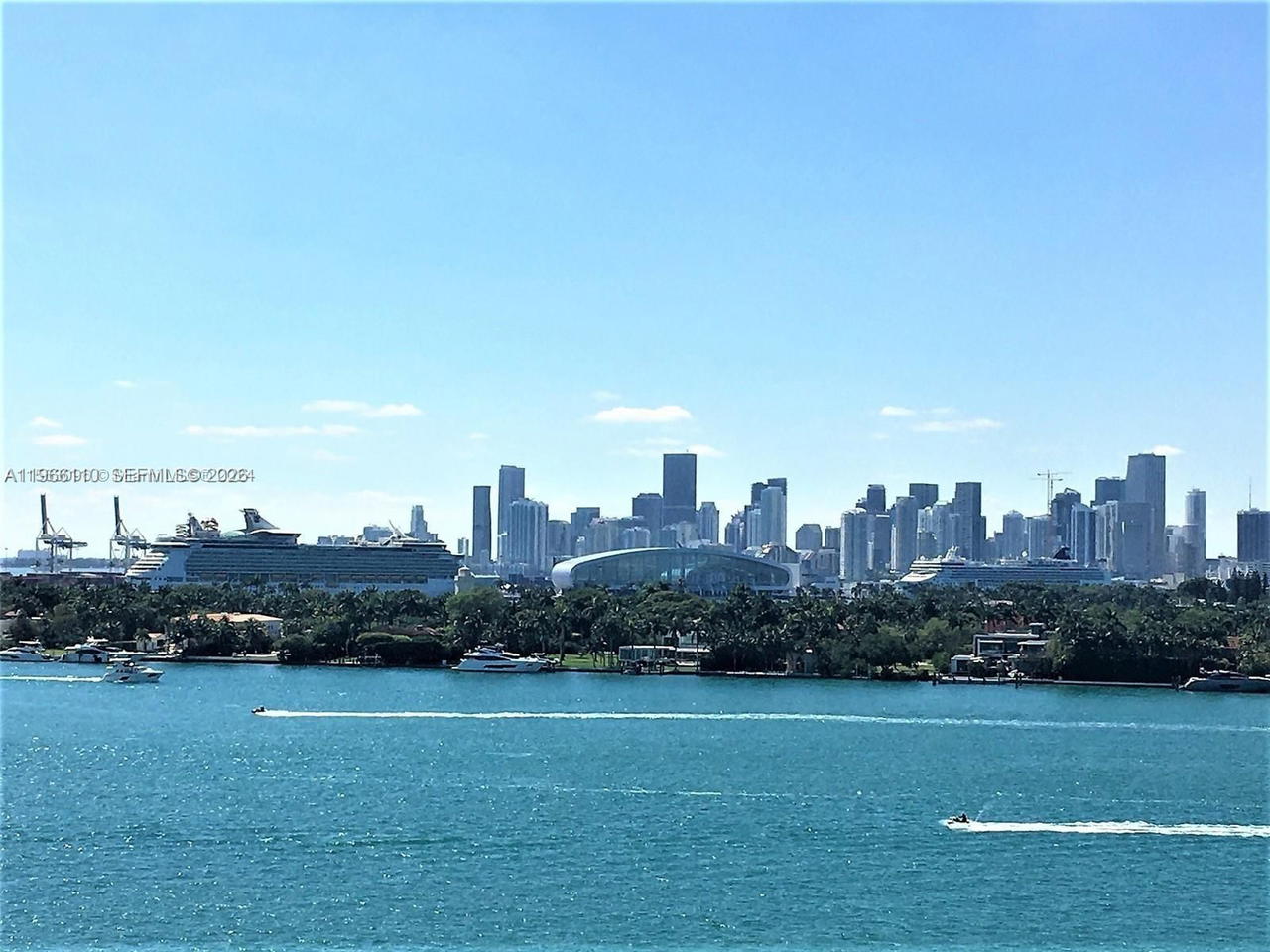 Real estate property located at 1000 West Ave #1024, Miami-dade, Mirador 1000 Condo, Miami Beach, FL
