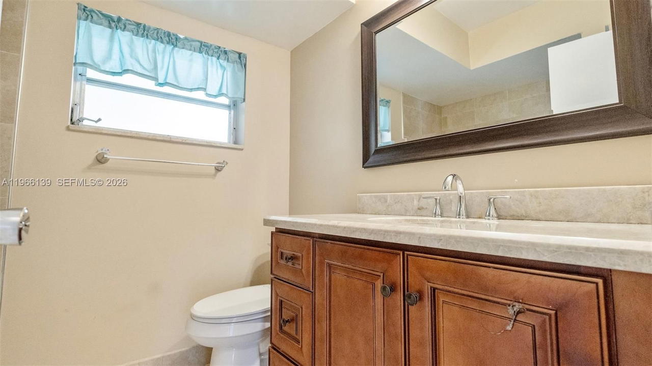 Real estate property located at 2040 66th Ave, Broward, Margate Shores, Margate, FL