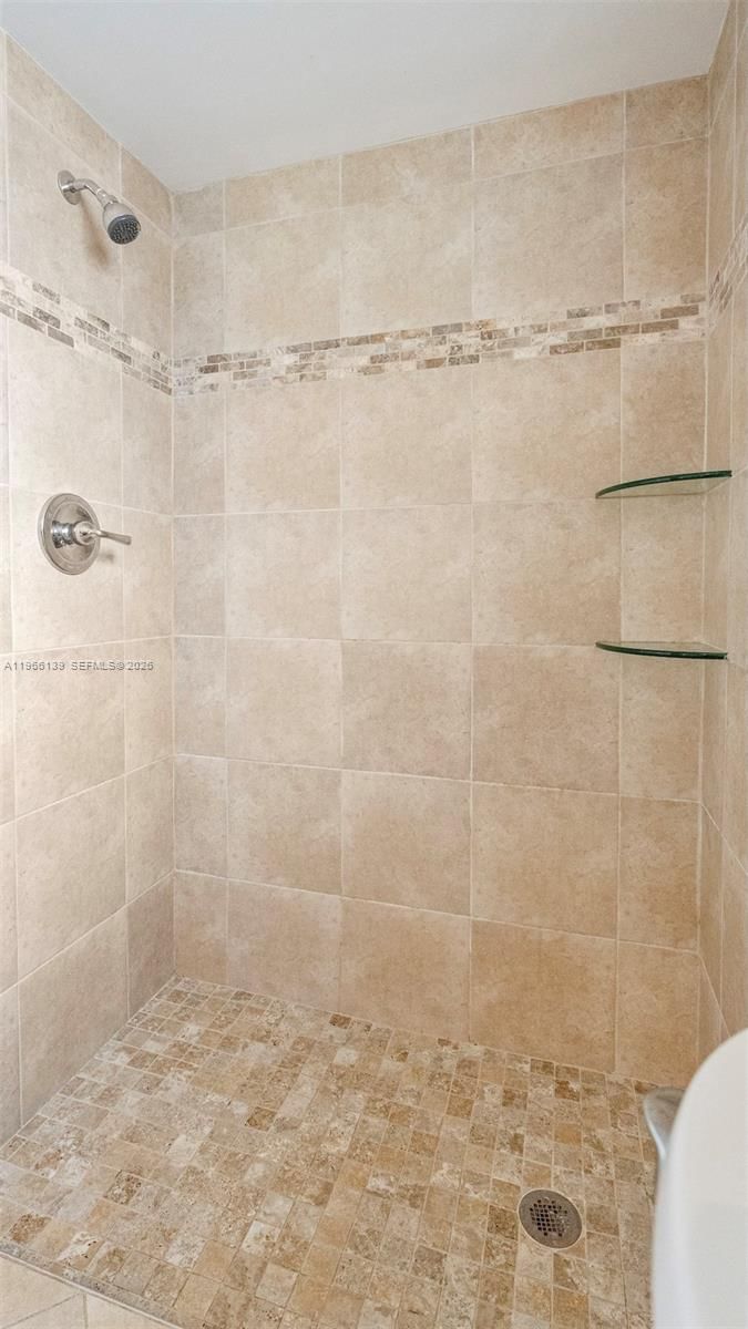 Real estate property located at 2040 66th Ave, Broward, Margate Shores, Margate, FL