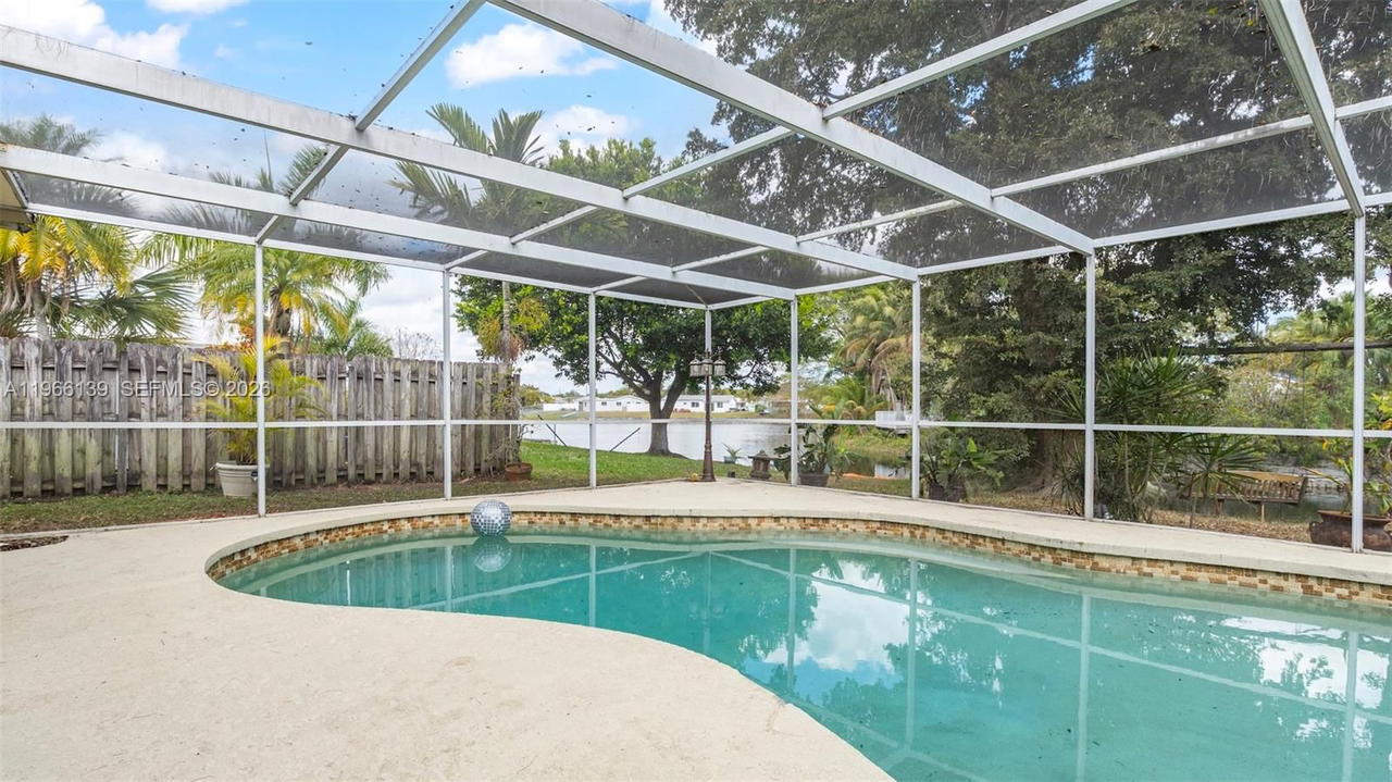 Real estate property located at 2040 66th Ave, Broward, Margate Shores, Margate, FL