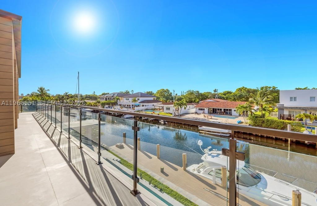 Real estate property located at 2050 Hibiscus Dr, Miami-dade, Keystone Point Sec 2, North Miami, FL
