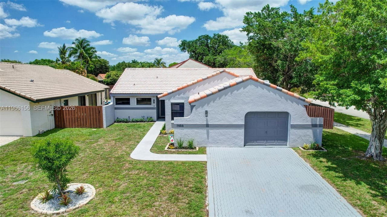 Real estate property located at 11955 Brim Way, Broward, Rock Creek - Tierra Vista, Cooper City, FL