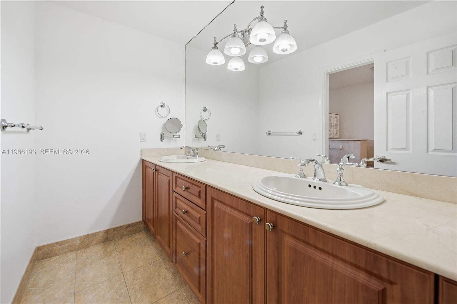 Real estate property located at 2791 86th Way, Broward, Rolling Hills Lake Estate, Davie, FL