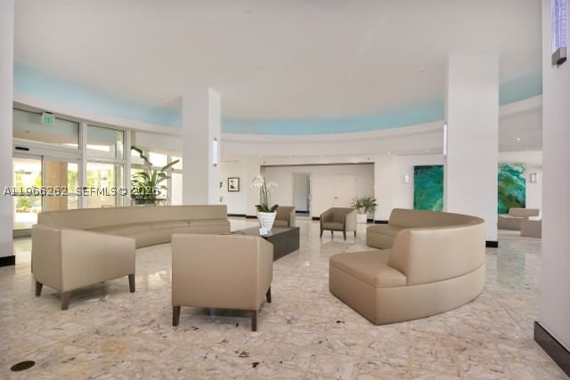 Real estate property located at 1200 West Ave #521, Miami-dade, Mirador 1200 Condo, Miami Beach, FL