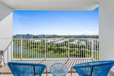 Real estate property located at 3850 Washington St #910, Broward, Hillcrest East No 27 Cond, Hollywood, FL