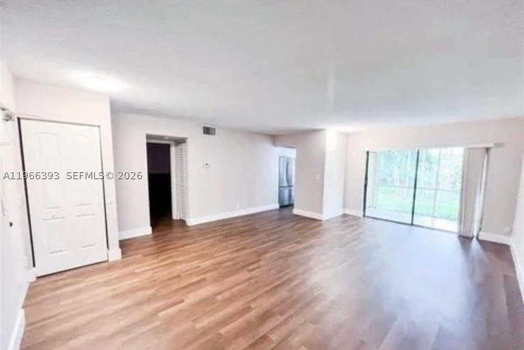 Real estate property located at 4141 21st St #103, Broward, Cypress Tree Condo Bldg 9, Lauderhill, FL