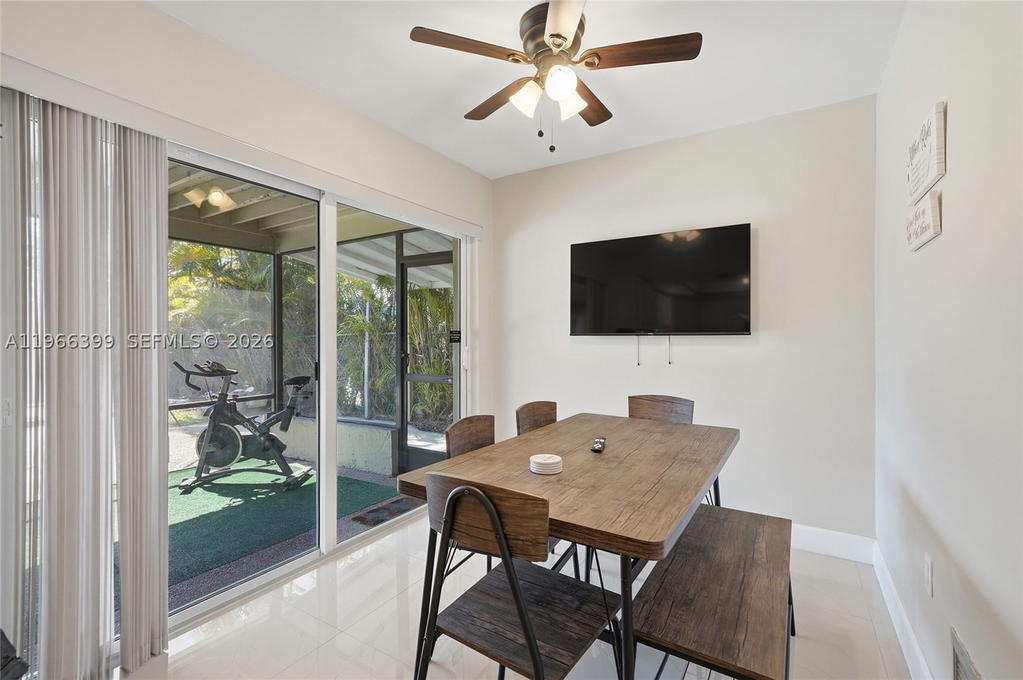 Real estate property located at 11420 32nd Pl, Broward, Sunrise Golf Village Sec, Sunrise, FL