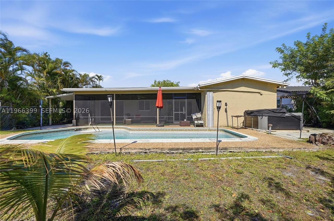 Real estate property located at 11420 32nd Pl, Broward, Sunrise Golf Village Sec, Sunrise, FL