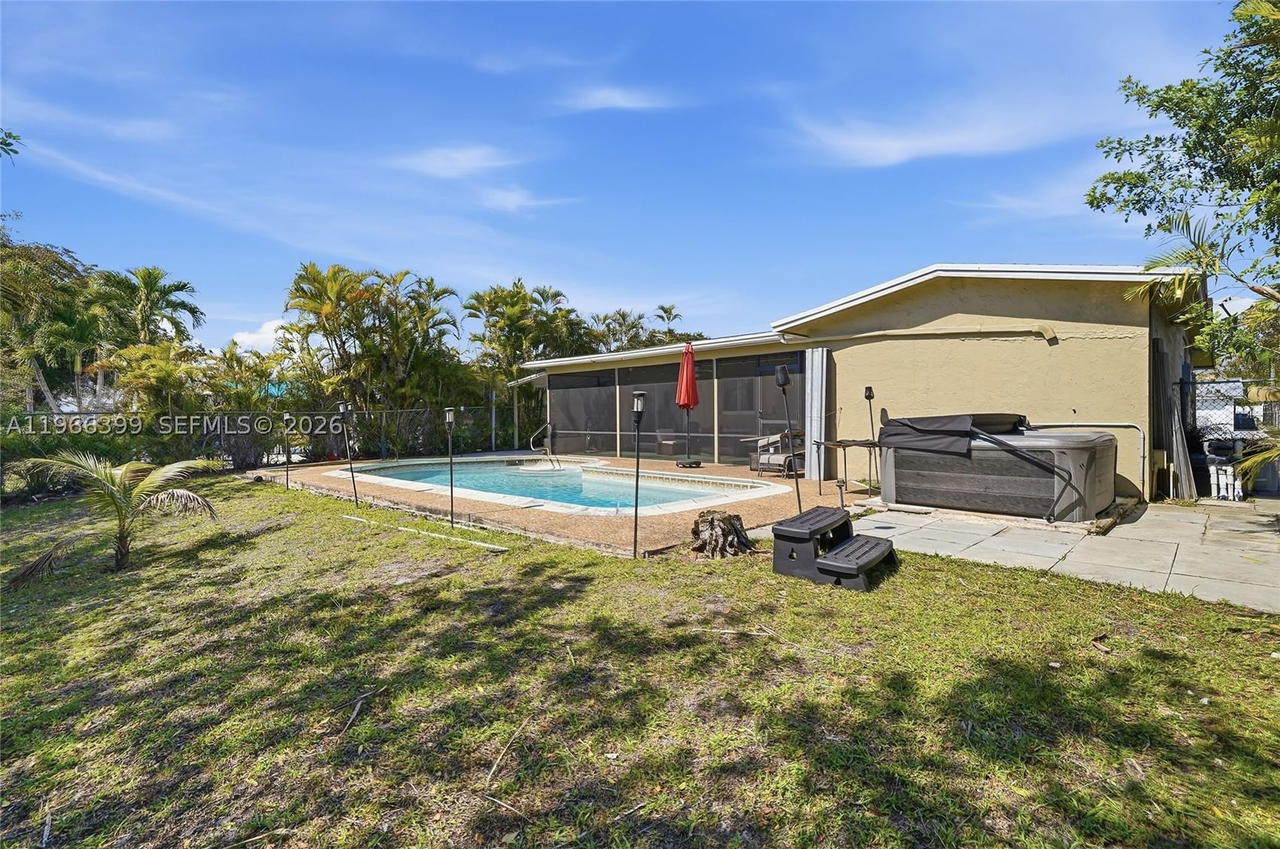 Real estate property located at 11420 32nd Pl, Broward, Sunrise Golf Village Sec, Sunrise, FL