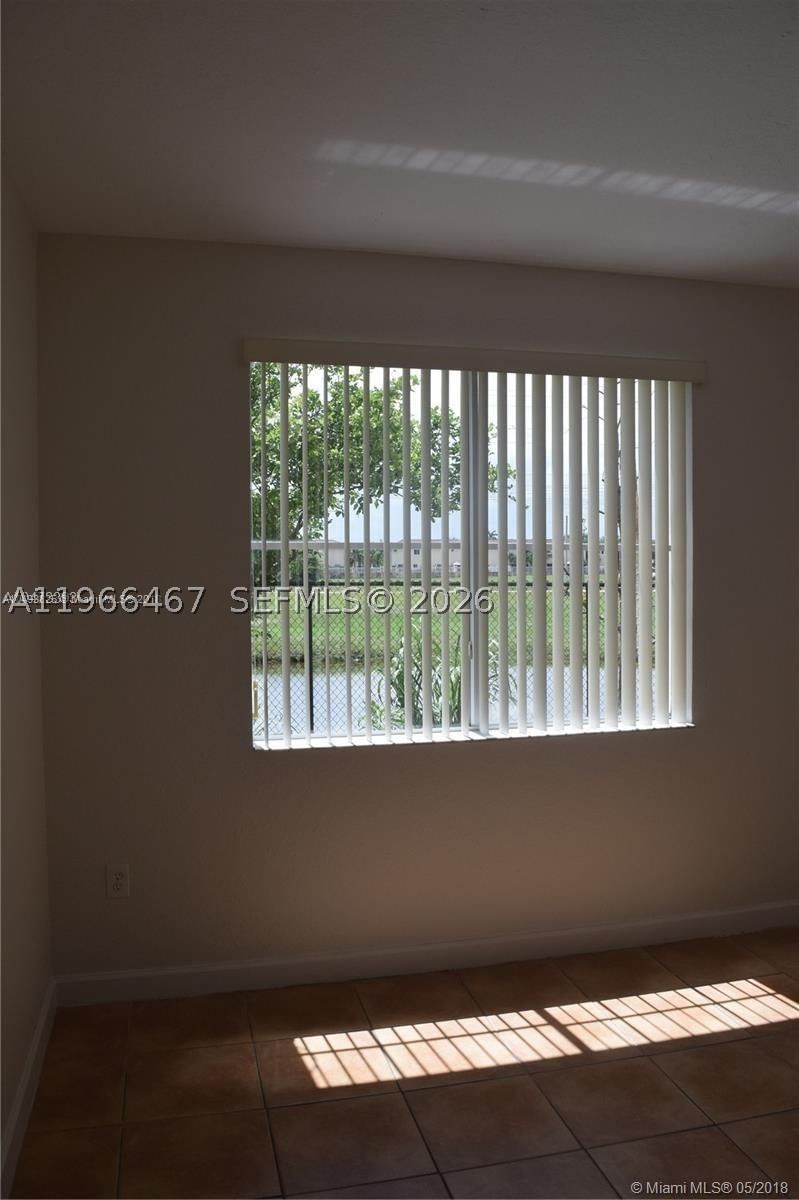 Real estate property located at 17720 73rd Ave #105, Miami-dade, Shoma Homes At Country Cl, Hialeah, FL