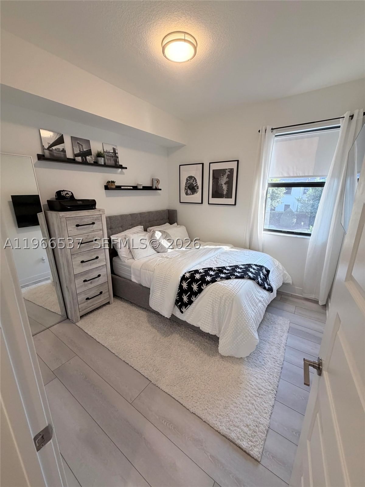 Real estate property located at 10407 82nd St #5, Miami-dade, Highland At Park Central, Doral, FL