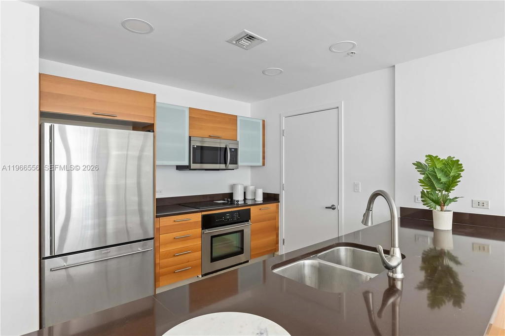 Real estate property located at 3301 1st Ave H1510, Miami-dade, Four Midtown Miami Condo, Miami, FL