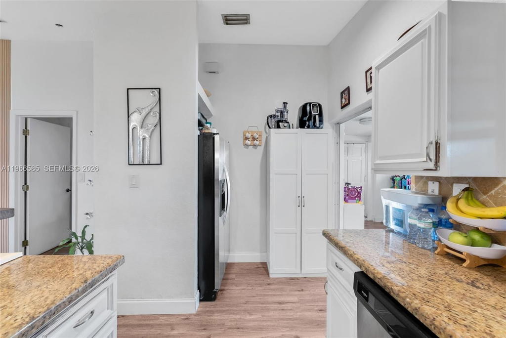 Real estate property located at 14813 81st St A, Miami-dade, Kendale Royal Sub, Miami, FL