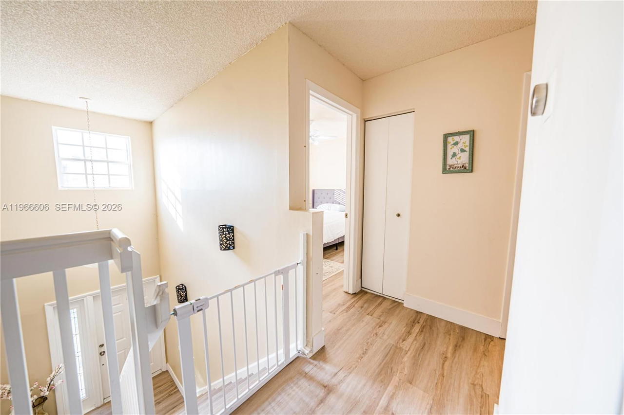 Real estate property located at 341 153rd Ln, Broward, Towngate, Pembroke Pines, FL