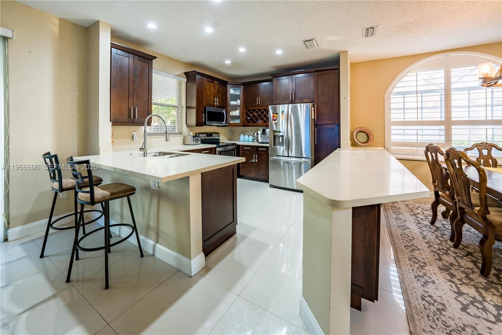 Real estate property located at 341 153rd Ln, Broward, Towngate, Pembroke Pines, FL