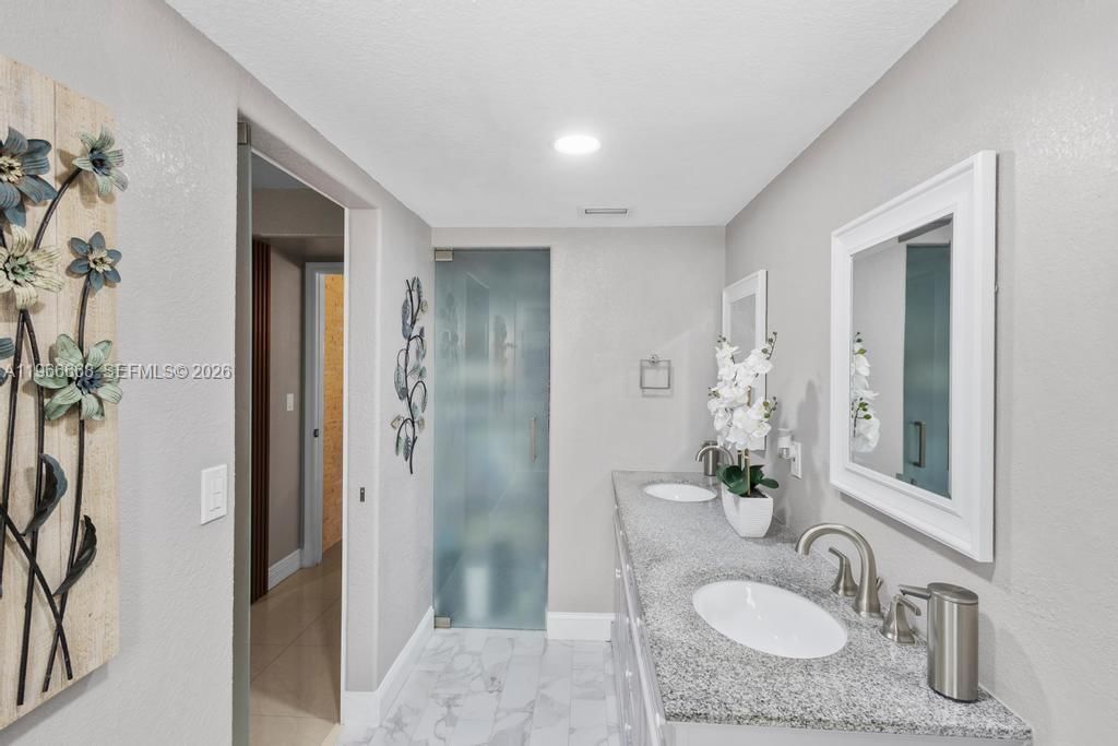 Real estate property located at 10951 Okeechobee Rd #101, Miami-dade, Garden Villas Condo Ii, Hialeah Gardens, FL