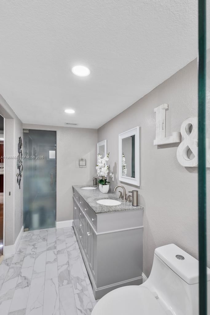 Real estate property located at 10951 Okeechobee Rd #101, Miami-dade, Garden Villas Condo Ii, Hialeah Gardens, FL